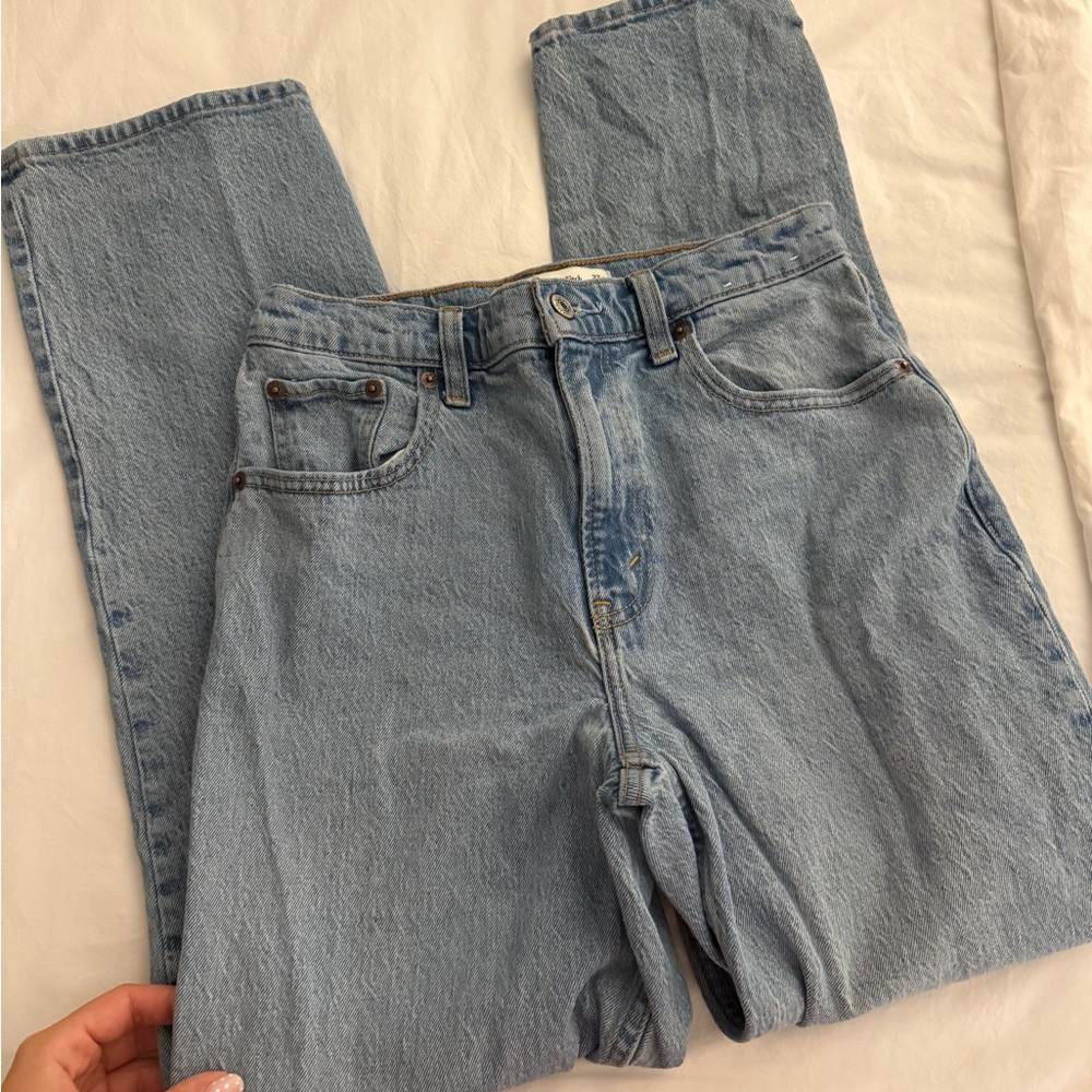 Abercrombie 90s Straight Ultra High Rise